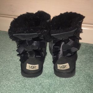 Girls uggs